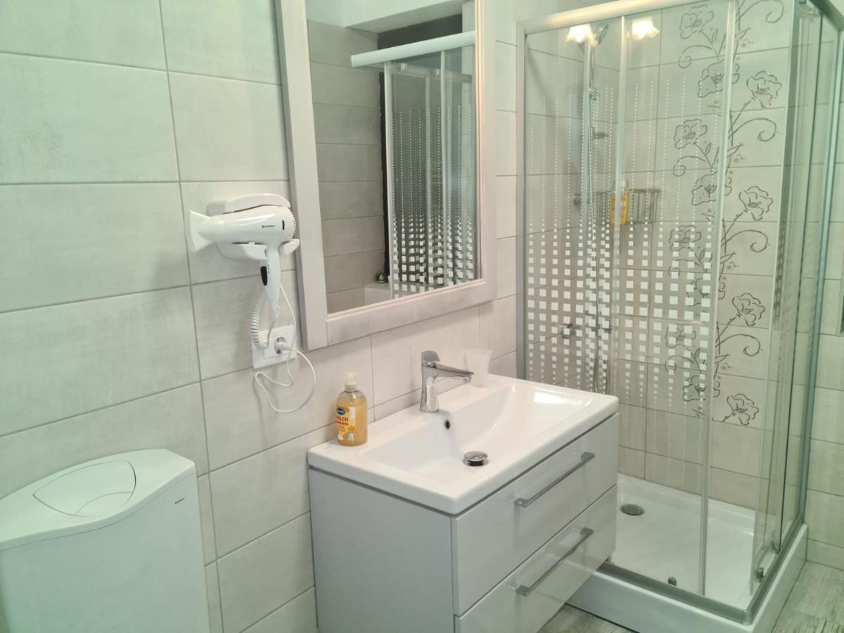 Apartament David Ramnicu Valcea Exterior foto