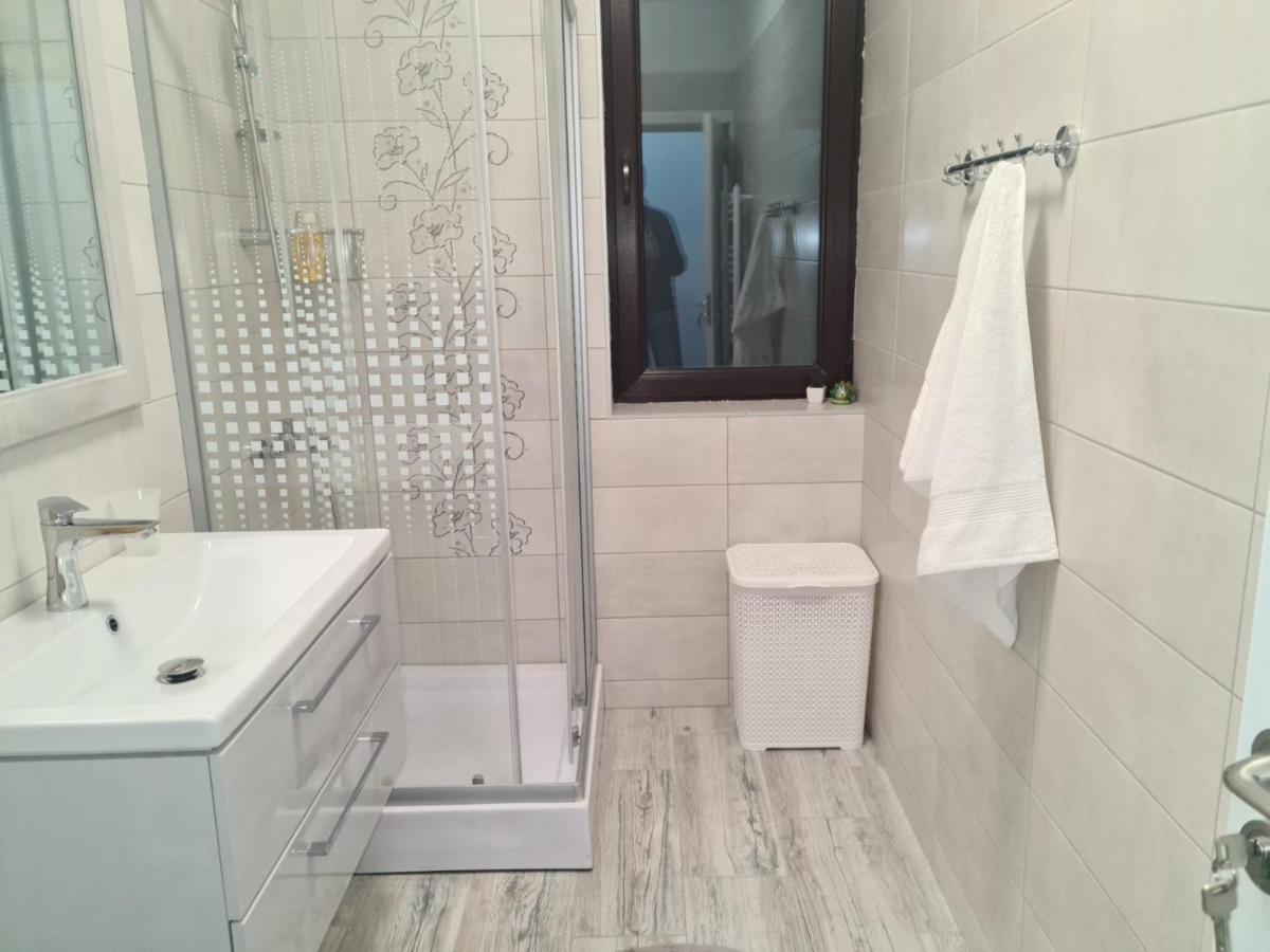 Apartament David Ramnicu Valcea Exterior foto
