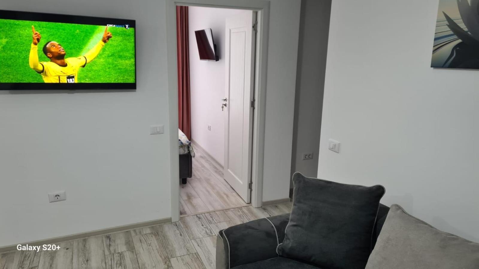 Apartament David Ramnicu Valcea Exterior foto